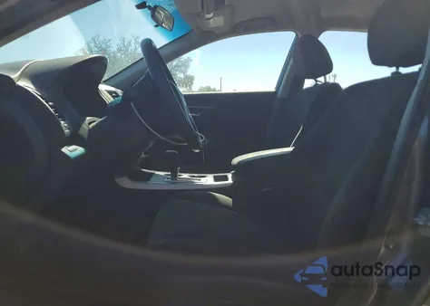 2015 Nissan Altima 2.5 z USA, uszkodzony, nr VIN 1N4AL3AP9FN345294